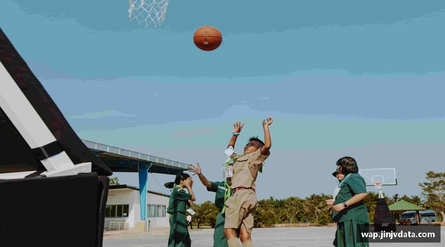 3003新葡的京集团网址激情拼搏，共赢未来！